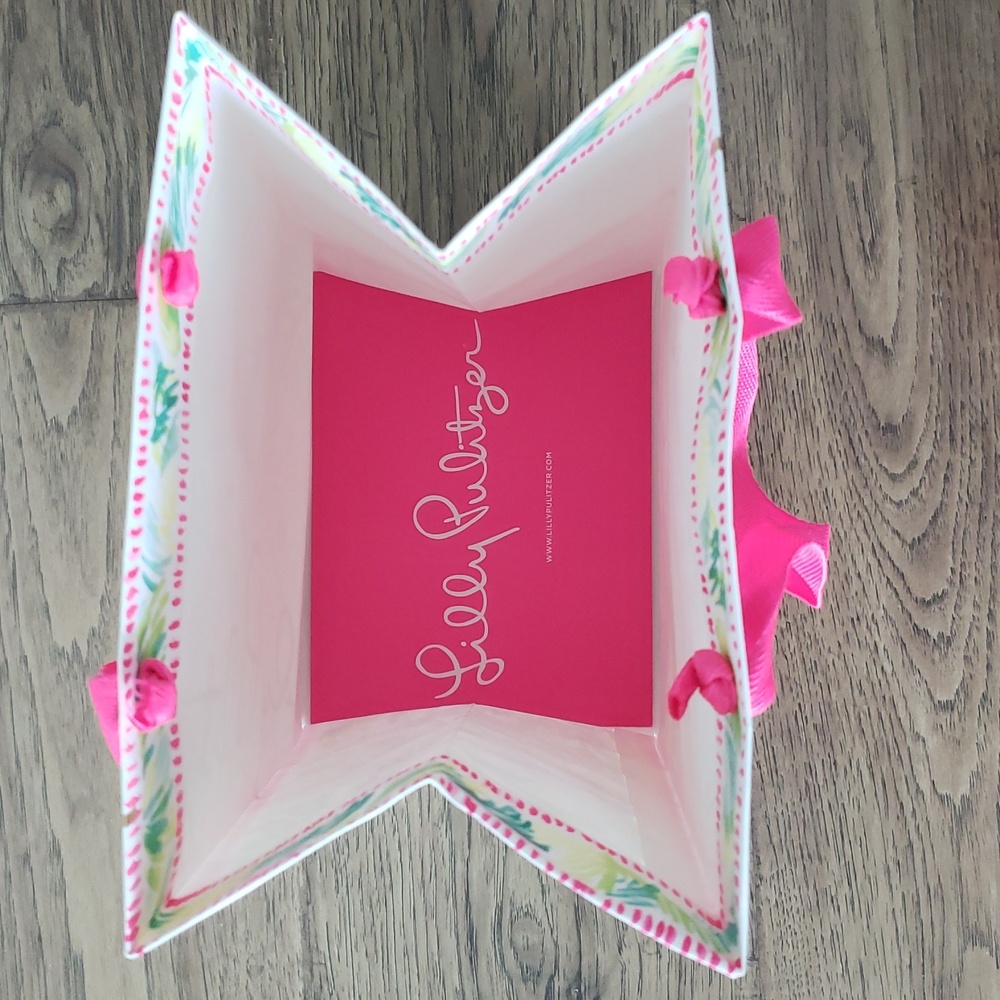 Lilly Pulitzer Pink and Green Gift Bag - Picture 5 of 6